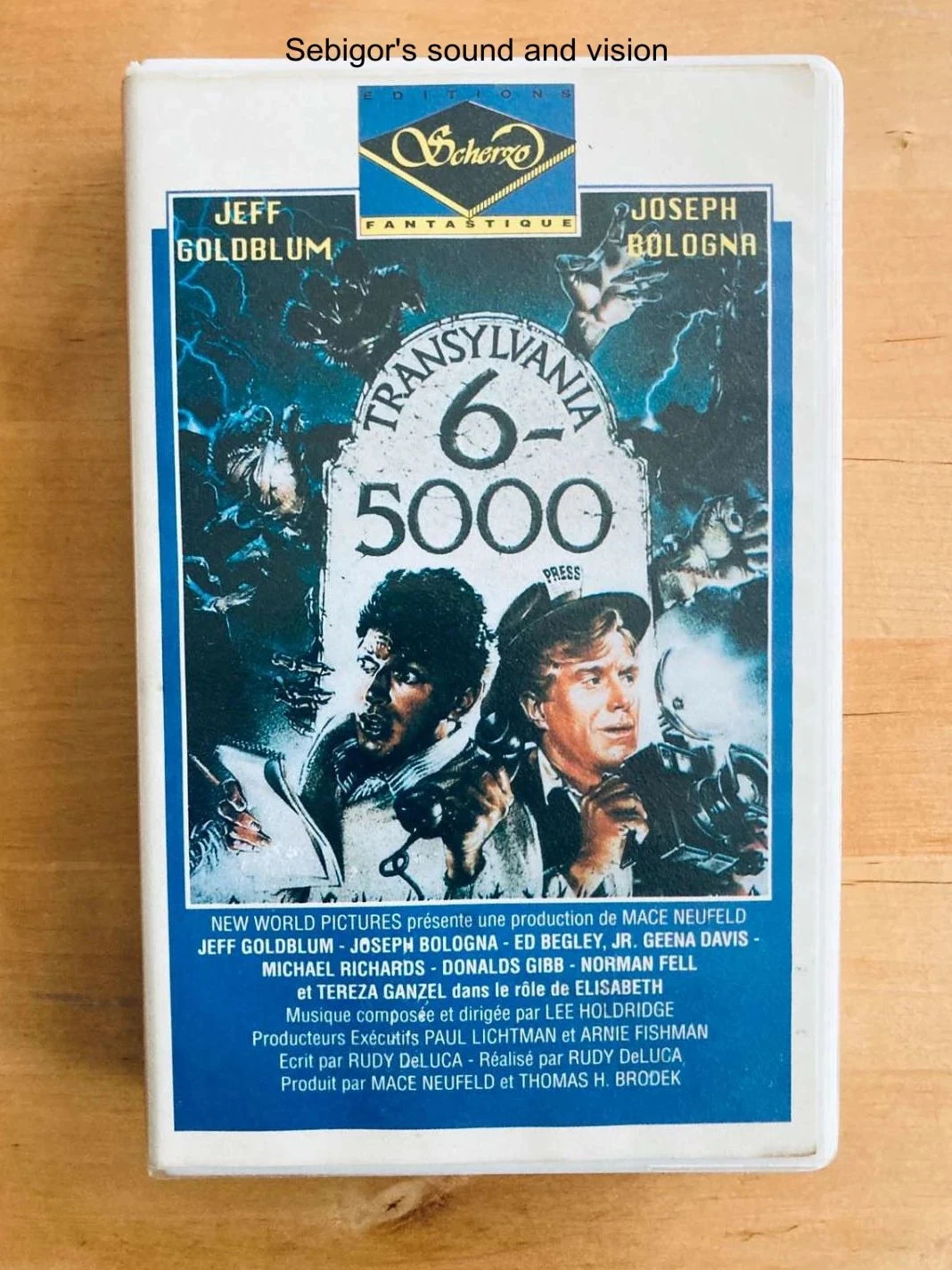 Cassette VHS Transylvania 6-5000.